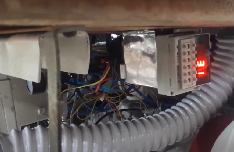 Automatic Waste Suction